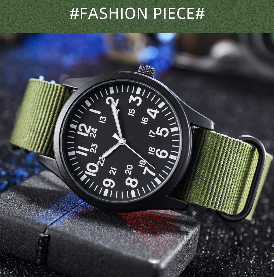 Montre Militaire Élégante et Décontractée